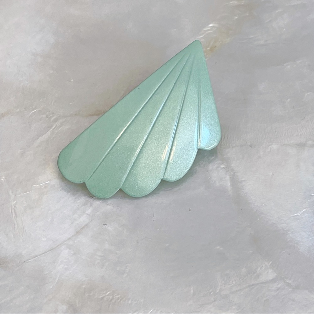 Mint Green Enamel Shell Shape Earrings Summer Fun - image 5